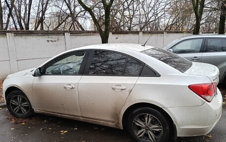 Chevrolet Cruze II, 2015 год, 800 000 рублей, 4 фотография