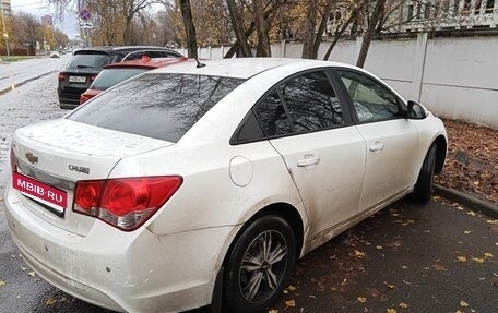 Chevrolet Cruze II, 2015 год, 800 000 рублей, 3 фотография