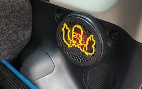 Toyota bB I рестайлинг, 2001 год, 540 000 рублей, 2 фотография