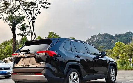 Toyota RAV4, 2021 год, 1 999 155 рублей, 5 фотография