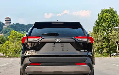 Toyota RAV4, 2021 год, 1 999 155 рублей, 6 фотография