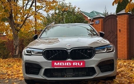 BMW M5, 2022 год, 13 300 000 рублей, 2 фотография