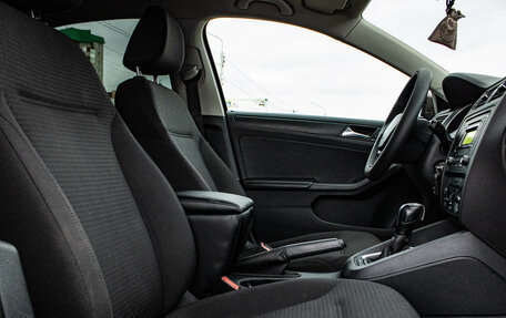 Volkswagen Jetta VI, 2015 год, 1 269 000 рублей, 12 фотография