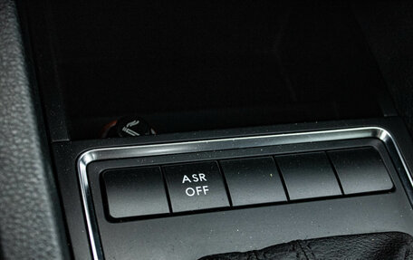 Volkswagen Jetta VI, 2015 год, 1 269 000 рублей, 19 фотография