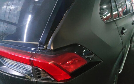 Toyota RAV4, 2022 год, 2 550 000 рублей, 4 фотография