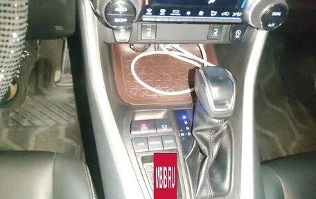 Toyota RAV4, 2022 год, 2 550 000 рублей, 8 фотография