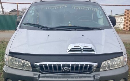 Hyundai Starex I рестайлинг, 2002 год, 800 000 рублей, 1 фотография