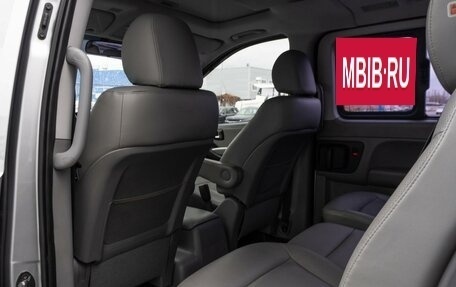 Hyundai Grand Starex Grand Starex I рестайлинг 2, 2019 год, 3 320 000 рублей, 13 фотография