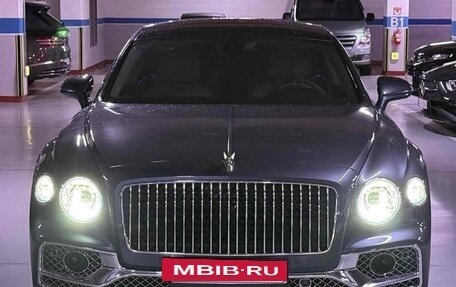 Bentley Flying Spur, 2022 год, 19 800 012 рублей, 2 фотография