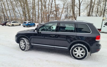 Volkswagen Touareg III, 2005 год, 1 100 000 рублей, 2 фотография