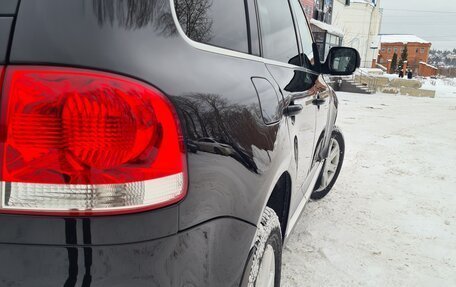 Volkswagen Touareg III, 2005 год, 1 100 000 рублей, 4 фотография