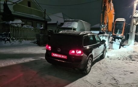 Volkswagen Touareg III, 2005 год, 1 100 000 рублей, 17 фотография