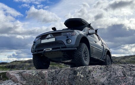 Mitsubishi L200 IV рестайлинг, 2007 год, 3 350 000 рублей, 33 фотография