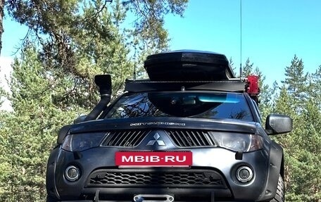 Mitsubishi L200 IV рестайлинг, 2007 год, 3 350 000 рублей, 28 фотография