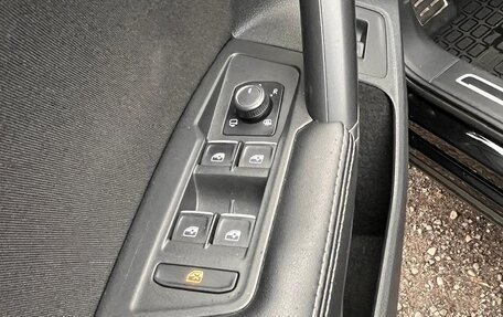 Volkswagen Tiguan II, 2018 год, 2 700 000 рублей, 11 фотография