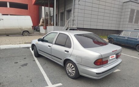 Nissan Almera, 1998 год, 175 000 рублей, 5 фотография