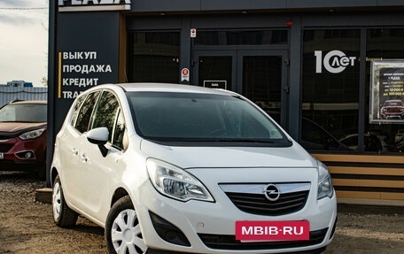 Opel Meriva, 2013 год, 589 000 рублей, 2 фотография