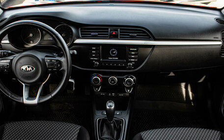 KIA Rio IV, 2020 год, 1 379 000 рублей, 5 фотография