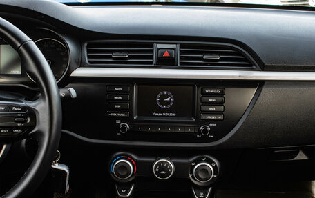 KIA Rio IV, 2020 год, 1 379 000 рублей, 7 фотография