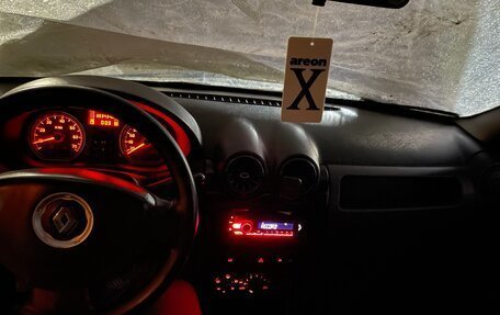 Renault Logan I, 2013 год, 200 000 рублей, 8 фотография