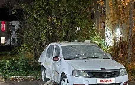 Renault Logan I, 2013 год, 200 000 рублей, 3 фотография