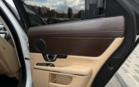 Jaguar XJ IV (X351), 2015 год, 1 680 000 рублей, 16 фотография