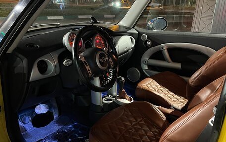 MINI Hatch, 2003 год, 469 000 рублей, 23 фотография