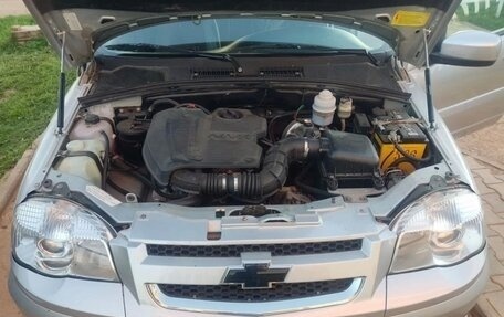 Chevrolet Niva I рестайлинг, 2013 год, 470 000 рублей, 9 фотография