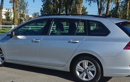 Volkswagen Golf VIII, 2021 год, 1 850 000 рублей, 11 фотография