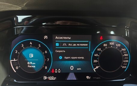 Volkswagen Golf VIII, 2021 год, 1 850 000 рублей, 17 фотография