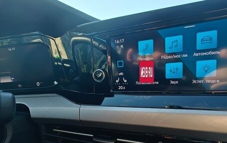 Volkswagen Golf VIII, 2021 год, 1 850 000 рублей, 10 фотография