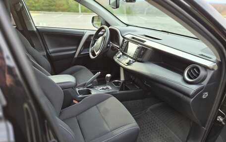 Toyota RAV4, 2017 год, 3 120 000 рублей, 8 фотография