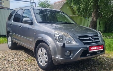 Honda CR-V II рестайлинг, 2005 год, 930 000 рублей, 1 фотография