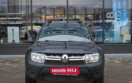 Renault Duster I рестайлинг, 2017 год, 980 000 рублей, 2 фотография