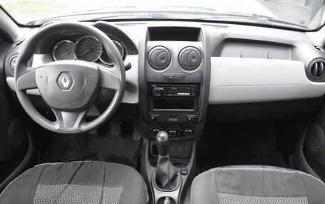 Renault Duster I рестайлинг, 2017 год, 980 000 рублей, 12 фотография