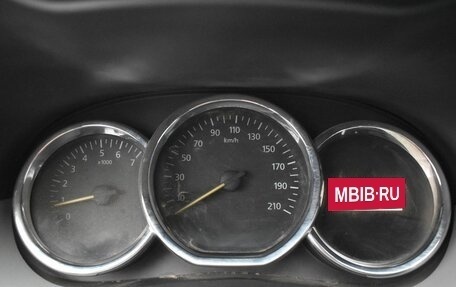 Renault Duster I рестайлинг, 2017 год, 980 000 рублей, 13 фотография