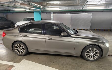 BMW 3 серия, 2016 год, 2 350 000 рублей, 3 фотография