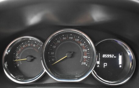 Renault Logan II, 2019 год, 1 120 000 рублей, 13 фотография