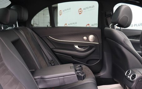 Mercedes-Benz E-Класс, 2022 год, 5 555 000 рублей, 16 фотография