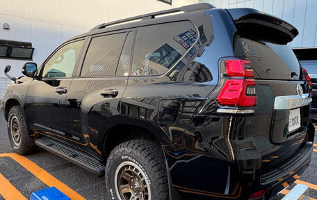 Toyota Land Cruiser Prado 150 рестайлинг 2, 2021 год, 4 550 000 рублей, 12 фотография