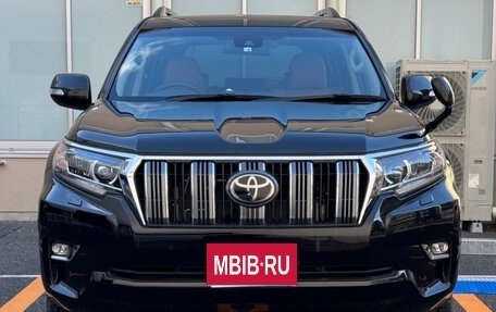 Toyota Land Cruiser Prado 150 рестайлинг 2, 2021 год, 4 550 000 рублей, 2 фотография