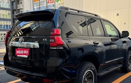 Toyota Land Cruiser Prado 150 рестайлинг 2, 2021 год, 4 550 000 рублей, 11 фотография