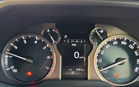 Toyota Land Cruiser Prado 150 рестайлинг 2, 2021 год, 4 550 000 рублей, 25 фотография