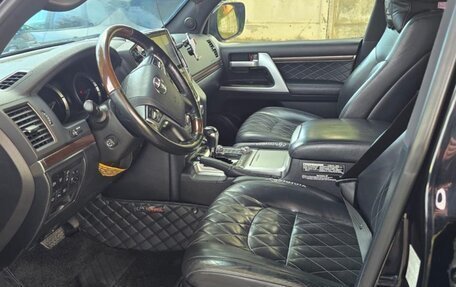 Toyota Land Cruiser 200, 2018 год, 6 500 000 рублей, 2 фотография