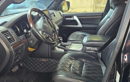 Toyota Land Cruiser 200, 2018 год, 6 500 000 рублей, 3 фотография