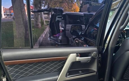 Toyota Land Cruiser 200, 2018 год, 6 500 000 рублей, 8 фотография