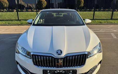 Skoda Superb III рестайлинг, 2025 год, 3 165 000 рублей, 3 фотография