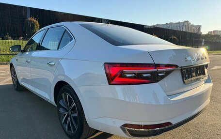 Skoda Superb III рестайлинг, 2025 год, 3 165 000 рублей, 8 фотография