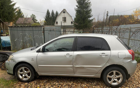 Toyota Corolla, 2003 год, 450 000 рублей, 4 фотография