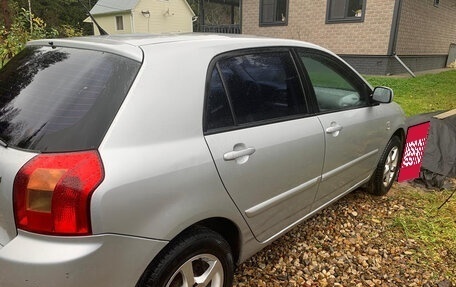 Toyota Corolla, 2003 год, 450 000 рублей, 3 фотография